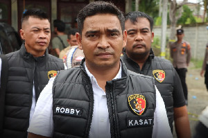 Polres Aceh Barat Klarifikasi Isu Truk Kayu Gelondongan di Sungai Mas