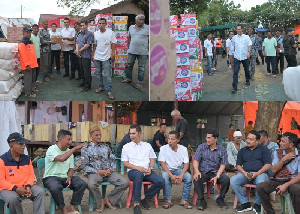 Sekda Aceh Tinjau dan Salurkan Bantuan Logistik di Posko Pengungsian di Aceh Utara