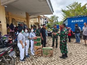 Solidaritas Bencana Banjir, Tzu Chi Aceh Salurkan Bantuan Kemanusiaan untuk Warga Meureudu