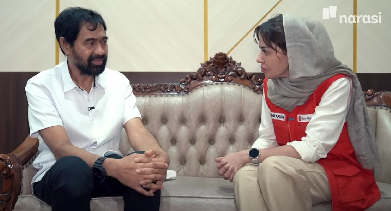 "Tsunami Kedua": Air Mata Mualem dan Jeritan Rakyat yang Menanti Negara Terlambat Hadir