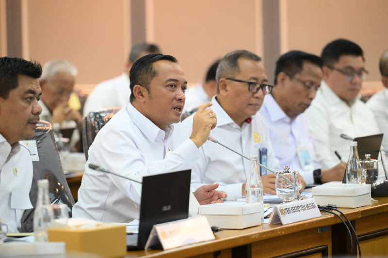 Mensesneg Sampaikan Pencabutan Izin 28 Perusahaan Implementasi dari Prabowonomics