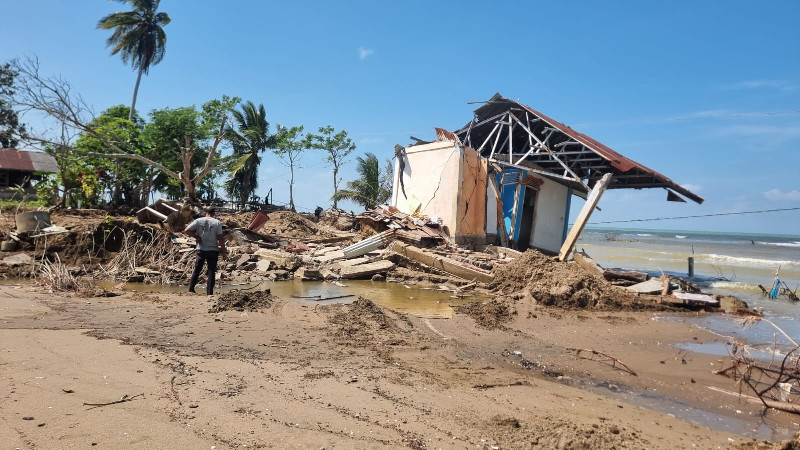 Nelayan Pesisir Aceh Alami Dampak Parah Banjir Bandang November 2025