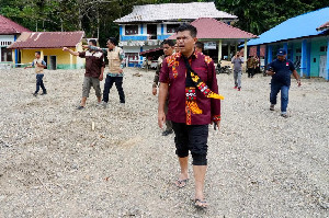 Pendidikan Aceh Bangkit dari Pedalaman, Plt Kadisdik Kunjungi SMAN 1 Pining