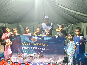 IKA USK Jakarta Turun Langsung Salurkan Bantuan untuk Korban Banjir Aceh