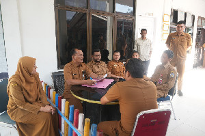 Dianggap Lambat, Sekda Lhokseumawe Sidak Dukcapil