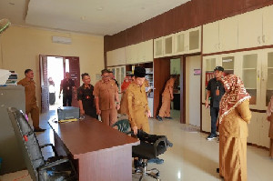 Bupati Aceh Barat Pimpin Sidak ASN, Terapkan Reward dan Punishment
