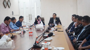 KIA Apresiasi Pemko Banda Aceh, Sabet Skor 99 pada Monev KIP 2025