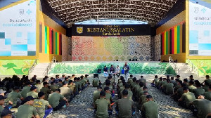 Densus 88 Anti Teror Bekali Personel Baru Satpol PP WH Banda Aceh
