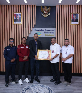 Komitmen Transparansi, Dishub Aceh Raih Predikat Informatif Terbaik Kedua SKPA Tahun 2025
