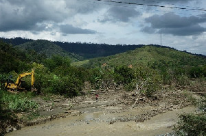 Banjir Susulan Memutus Akses Kampung Gemboyah, Pemkab Aceh Tengah Turunkan Alat Berat