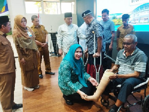 36 Mustahik Terima Bantuan Kaki Palsu dari Baitul Mal Aceh