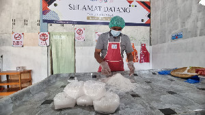 Imbas Banjir Bandang, Produksi Garam Aceh Menurun dan Harga Melonjak