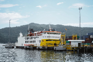 Pelabuhan Bitung Kunci Distribusi Logistik Timur Indonesia
