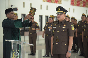 Rozano Yudistira Resmi Dilantik sebagai Kajari Aceh Selatan