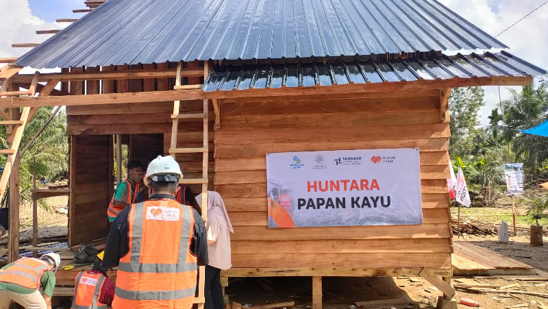 Rumah Zakat dan UGM Bangun 100 Huntara untuk Warga Geudumbak Aceh Utara