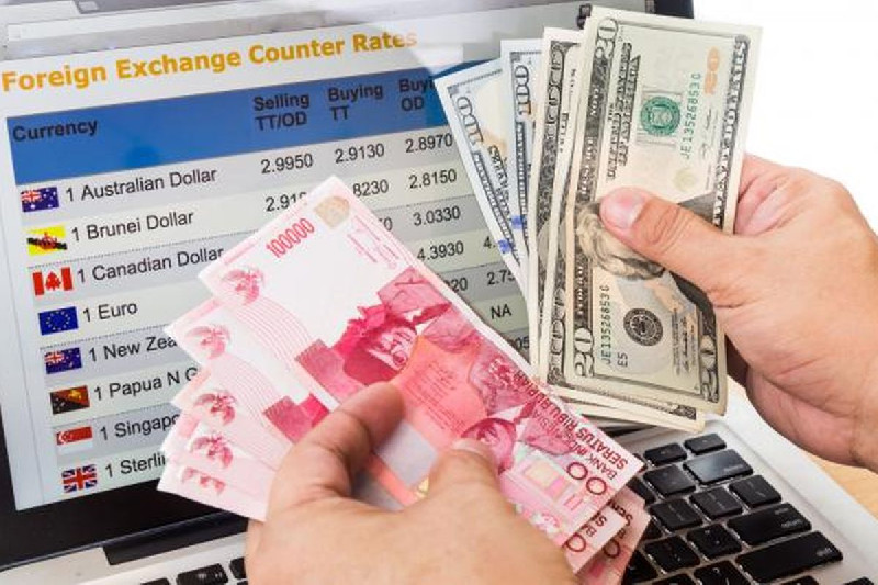 Rupiah Nyaris Tembus Rp17.000! BI Buka Suara Soal Tekanan Global