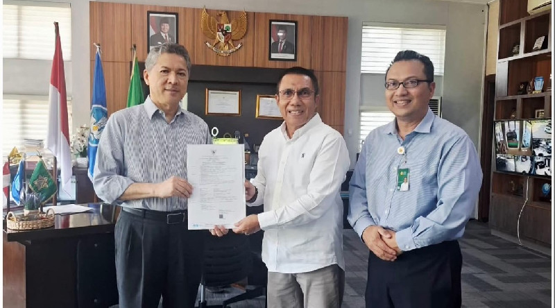 Rustam Effendi Ditetapkan jadi Guru Besar USK, Ini Rekam Jejak Kariernya