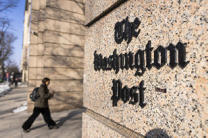 CEO The Washington Post Will Lewis Mundur Usai PHK Ratusan Jurnalis