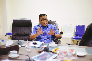 Ruas Jalan Provinsi di Banda Aceh Banyak Berlubang, DPRK Minta PUPR Jangan Tutup Mata