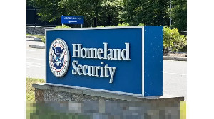 DHS Amerika Serikat Resmi Shutdown, Demokrat&ndash;Republik Bersitegang soal Reformasi ICE