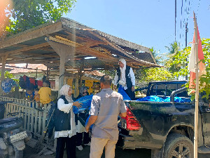 FPPI Aceh Salurkan Donasi Ramadan untuk Korban Banjir di Bireuen dan Pidie Jaya
