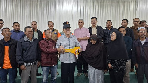 Pemkab Bener Meriah Serahkan 226 Unit Huntara bagi Korban Bencana Hidrometeorologi