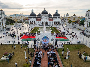 Wow! Kunjungan Wisatawan ke Aceh Tembus 20 Juta