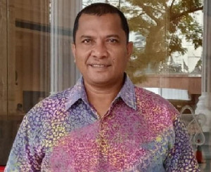 Pengamat Media Soroti Operasi Buzzer Bayaran Serang Personal Sekda Aceh