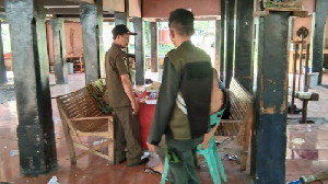 Diduga Tidak Berpuasa, Seorang Musafir Ditegur Satpol PP WH Banda Aceh