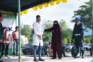 7 Pelaku Pesta Miras dan Seks di Aceh Besar Dicambuk