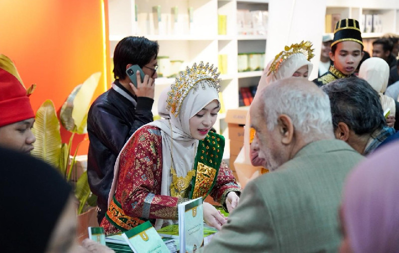 Angkat Budaya Nusantara, Paviliun Indonesia di Pameran Buku Mesir Banjir Pengunjung