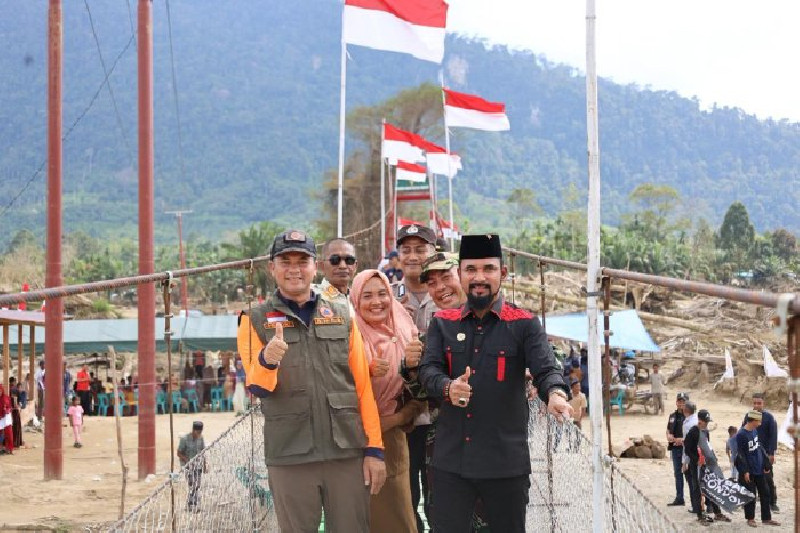 Bupati Aceh Timur Kunker ke Simpang Jernih, Tinjau Jembatan Gantung dan Progres Huntara