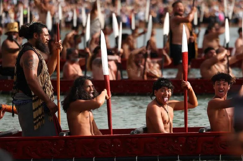 Klaim &ldquo;Kolonisasi Positif&rdquo; Wakil PM Selandia Baru Dipandang Meremehkan Luka Sejarah Maori