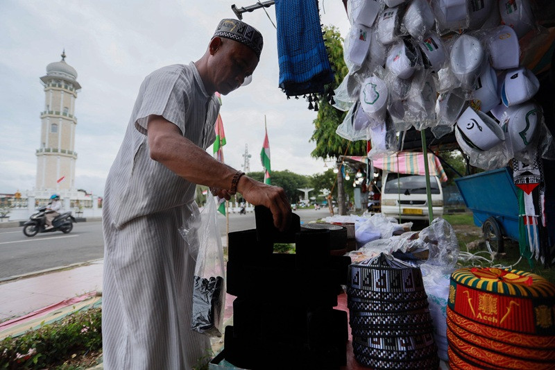 Momentum Ramadan 1447 H, Penjualan Peci di Banda Aceh Meningkat Tajam