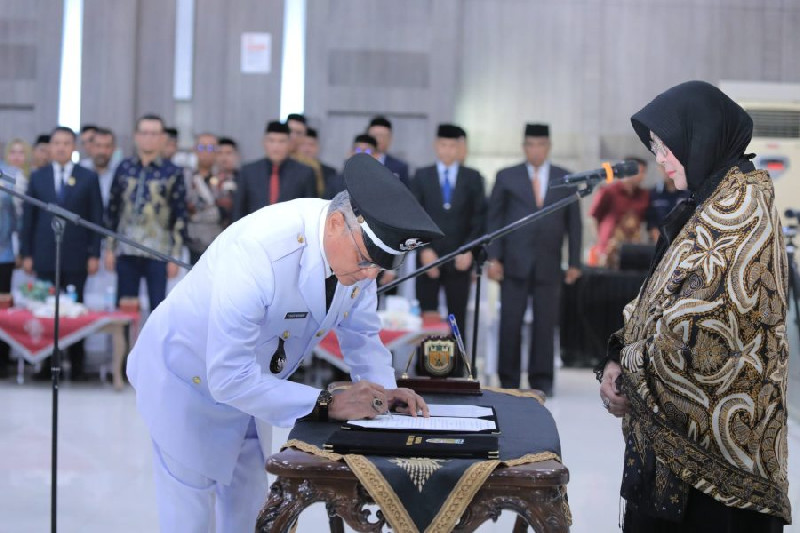 33 Keuchik Resmi Dilantik, Illiza Tekankan Amanah dan Transparansi