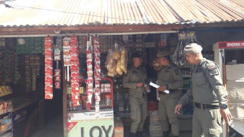Satpol PP WH Banda Aceh Ultimatum PKL di Jalan T Iskandar