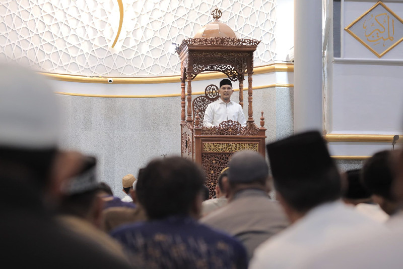 Afdhal Pimpin Safari Ramadan Perdana Pemko Banda Aceh di Masjid Oman Al-Makmur