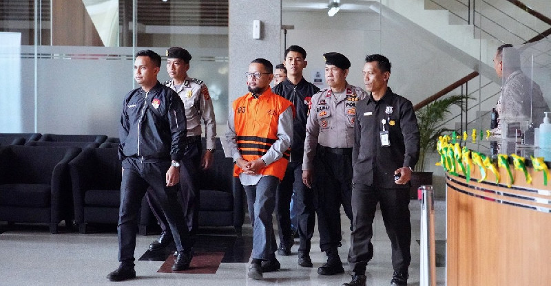 KPK Tahan Stafsus Menag di Kasus Kuota Haji, Fee Capai Rp84 Juta per Jemaah
