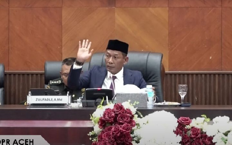 Di Balik Desakan Mundur Abang Samalanga: Gejolak Politik atau Awal Perubahan Besar di DPRA?
