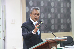 Azanuddin Kurnia Ditunjuk Jadi Plt Kepala Dinas Pertanian dan Perkebunan Aceh