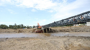 Luapan Sungai Geser Pondasi Jembatan Bailey di Aceh Utara, Akses 4 Desa Masih Bertahan