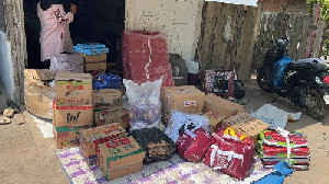Si Jago Merah Hanguskan Rumah Warga, Bupati Aceh Timur Salurkan Bantuan Darurat