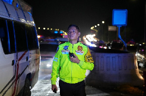 Korlantas Sikat Truk Sumbu 3 di Jalan Tol, Ini Alasannya