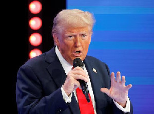Trump Serang Iran, Analis Sebut Misinya Sulit Terwujud