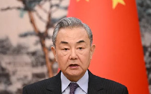 China Peringatkan Bahaya Upaya Perubahan Rezim di Iran Saat Konflik Berkecamuk