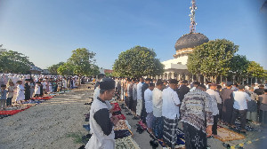 Ribuan Warga Muhammadiyah Aceh Utara Mulai Salat Idulfitri di Masjid Nurul Izzah Krueng Mane
