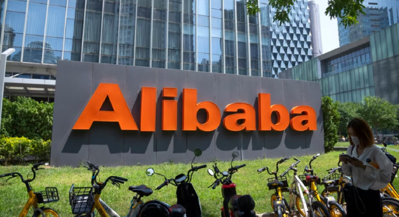 Alibaba Group Bidik $100 Miliar dari AI dan Cloud