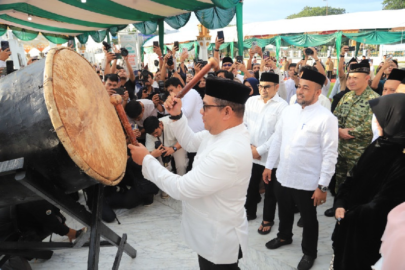 Ribuan Warga Padati Masjid Raya Baiturrahman, Aceh Ramadhan Festival 2026 Resmi Dibuka
