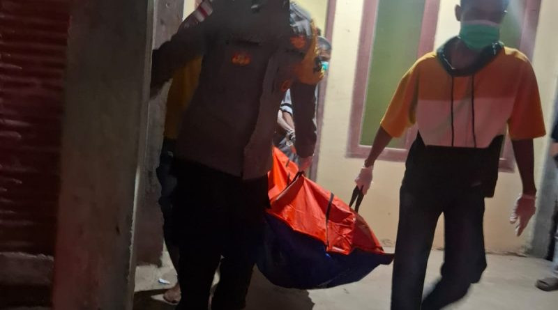 Penemuan Mayat Pria di Nagan Raya Gegerkan Warga, Polisi Lakukan Olah TKP