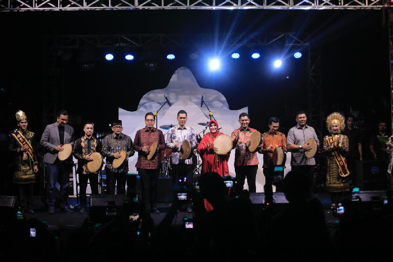 Sekda Aceh Resmi Buka Banda Aceh Experience, Dorong Kolaborasi Kota dan Hilirisasi Industri